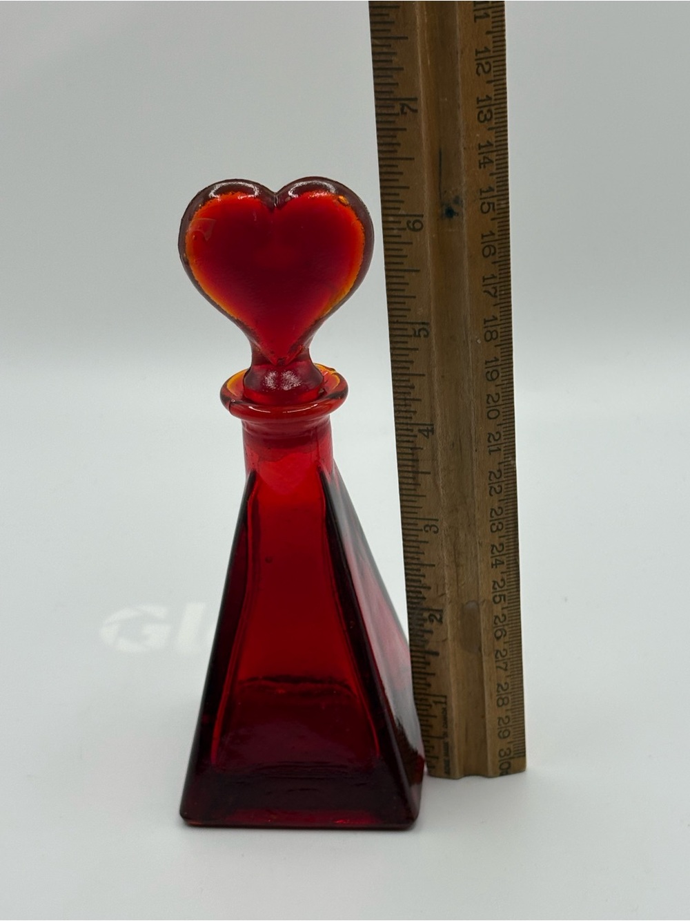 VTG Ruby Red Art Glass Bottle W/ Heart Shaped Stopper Triangle Base Glows 6.5” - Picture 13 of 16
